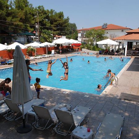 Hotel Camping Agiannis Makrygialos Bagian luar foto