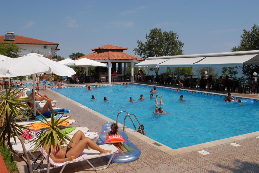 Hotel Camping Agiannis Makrygialos Bagian luar foto