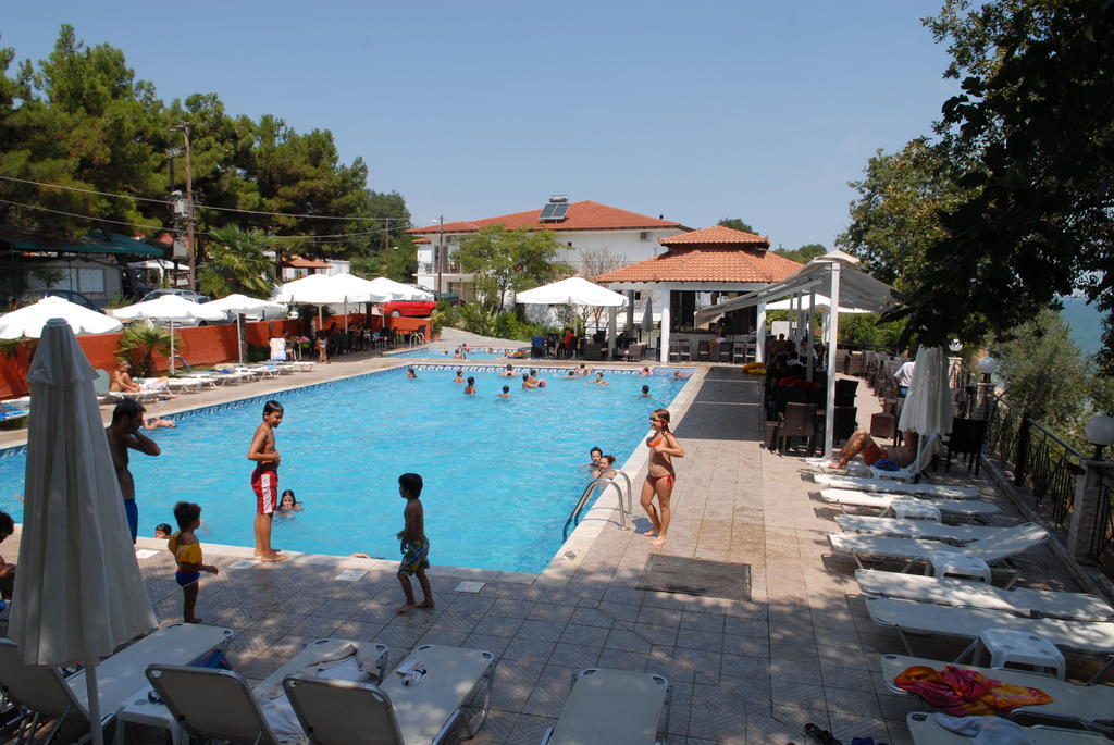 Hotel Camping Agiannis Makrygialos Bagian luar foto